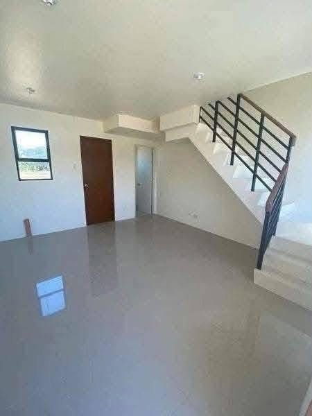 House & Lot For Assume
